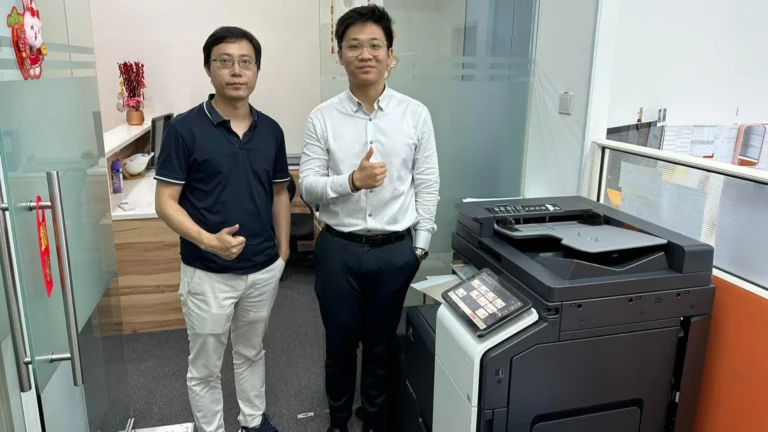 Happy Customer with New Konica Minolta bizhub C300i copier